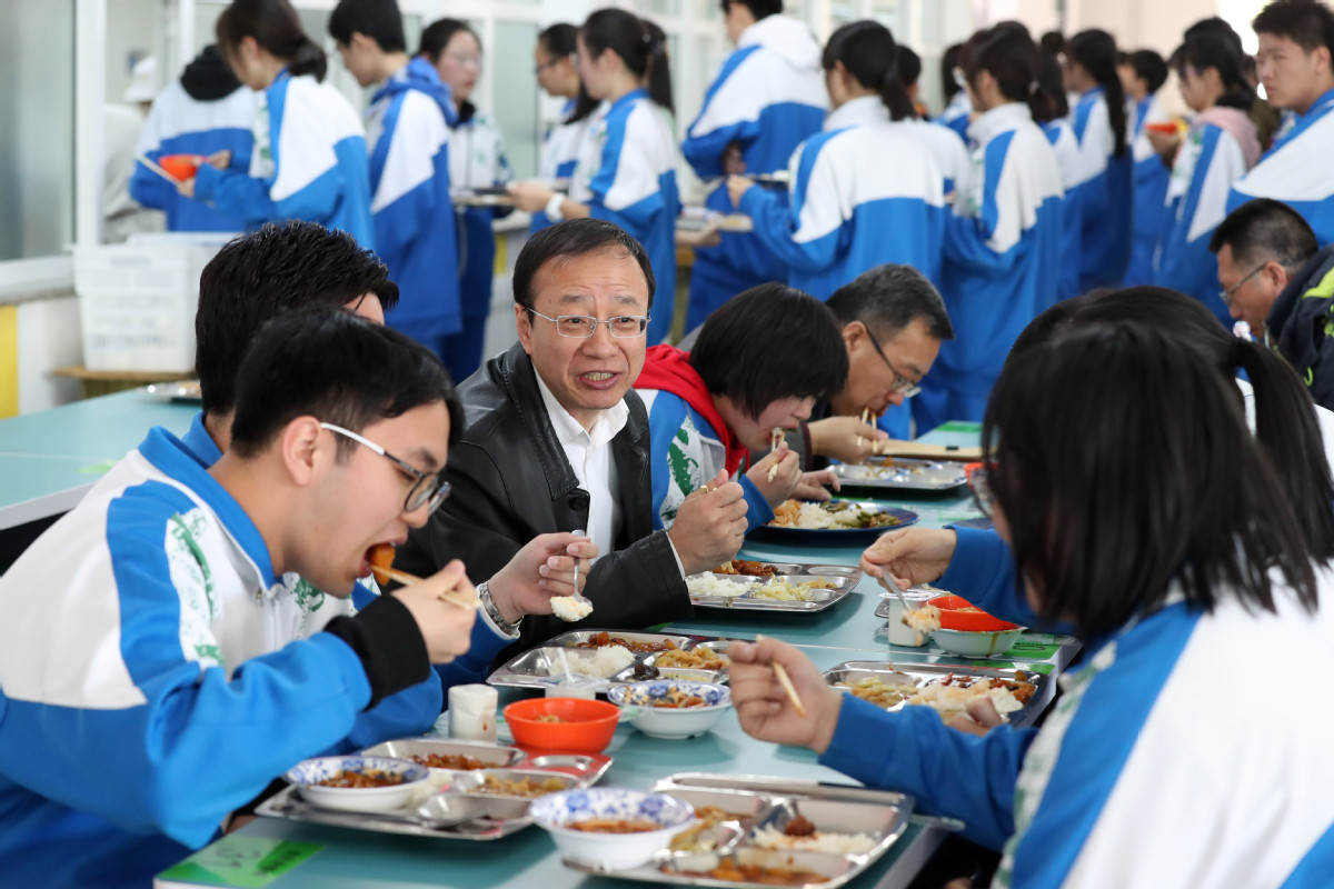 Schools Advised to Run Self-Can